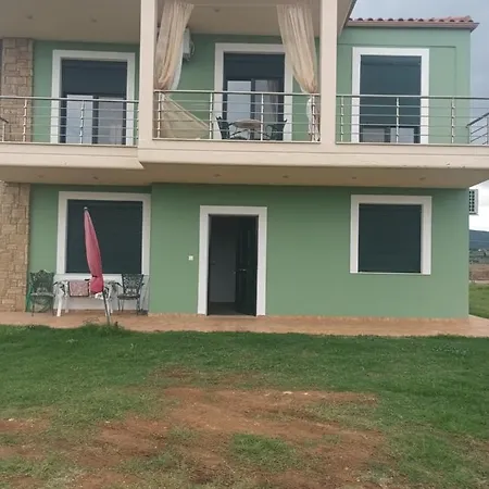 Villa Hara's *